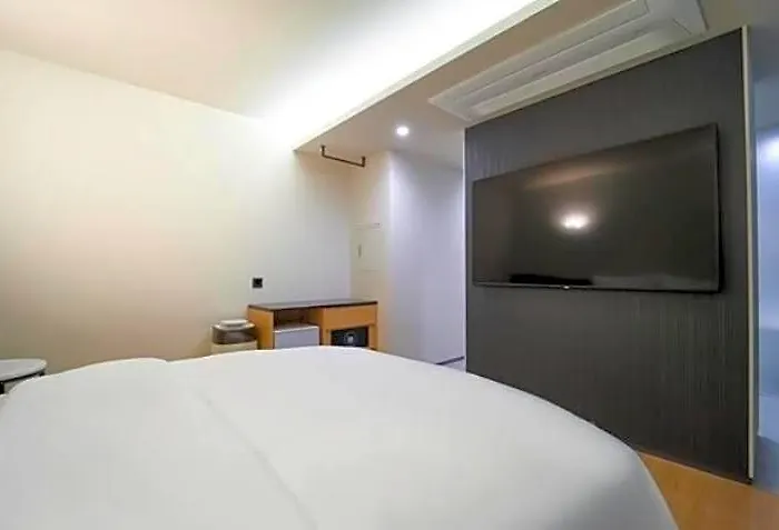 Tara Hotel 2*