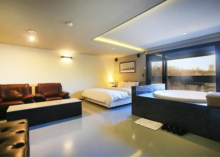 Hotel Tara 2*