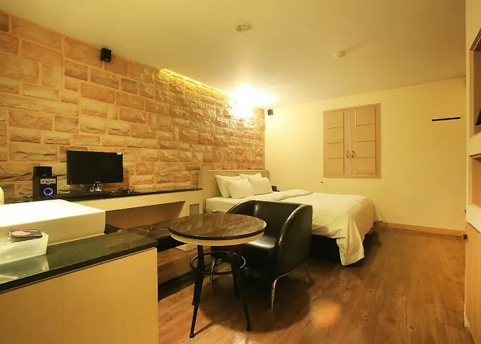 Tara Hotel