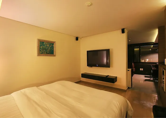 Tara Hotel