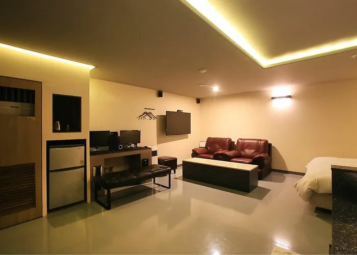 Tara Hotel 2*