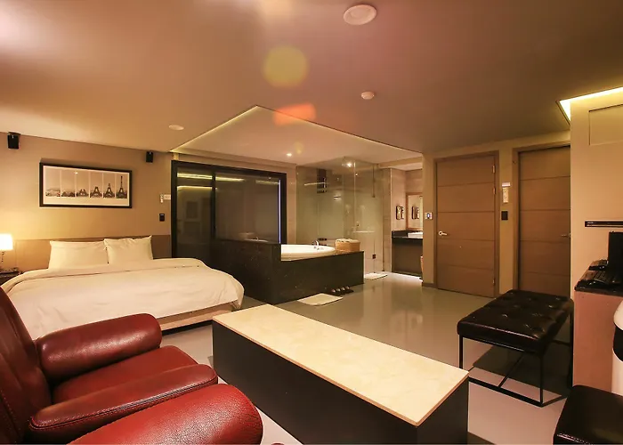 Tara Hotel